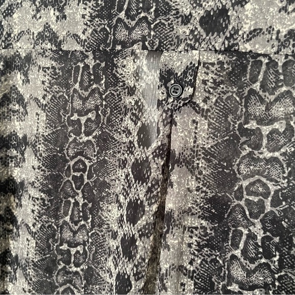 Pleione womans sheer long sleeve top M black snake print sophisticated chic - Picture 10 of 10